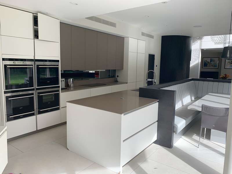 Large Hacker Kitchen & Island with Dining area & Appliances