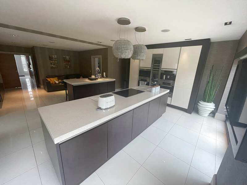 Large Siematic Walnut & Buttercream Gloss Kitchen + Island & Utility Room