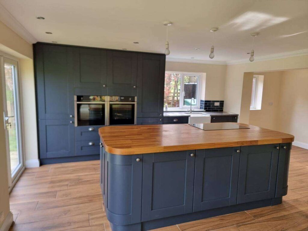 Modern 2yr old Blue Shaker Kitchen & Island Neff AEG Appliances Granite & Wood Worktops