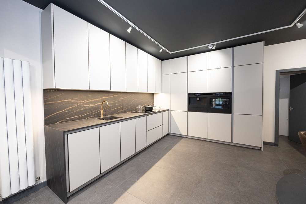 Ex Display Luxury Poggenpohl Plus Segmento Pebble Grey Velvet Matt Kitchen