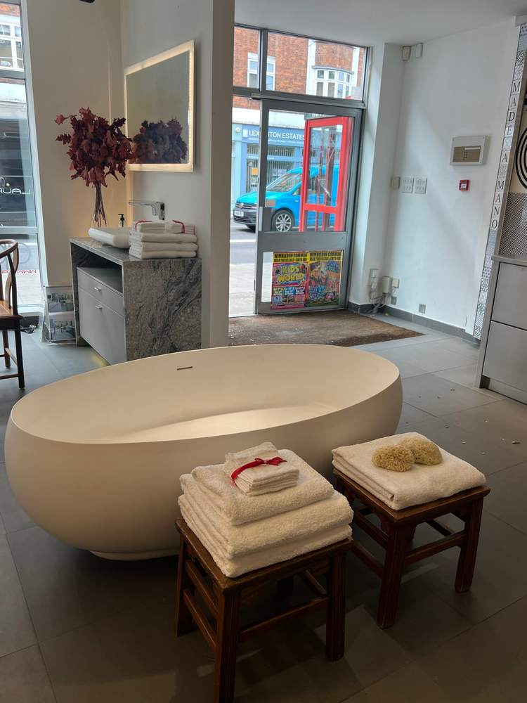 Ex Display Luxury Copenhagen Bath & Vanity Unit inc Wifi Mirror & Sink